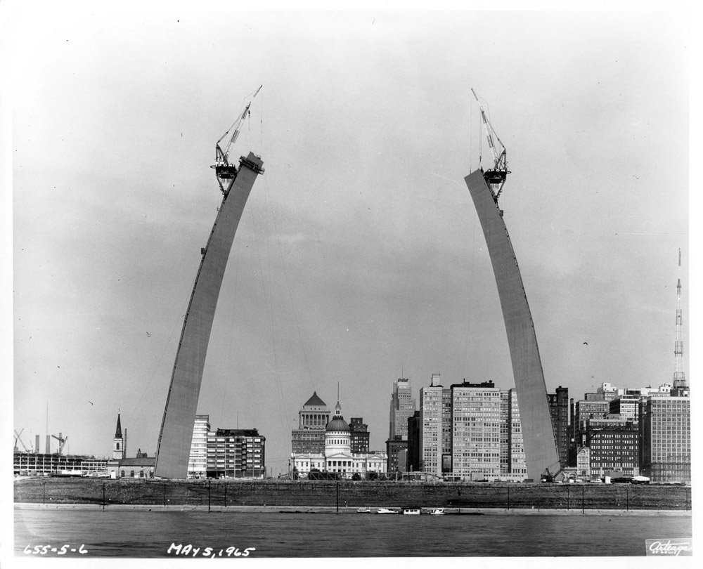 American Icon: The Gateway Arch In St. Louis