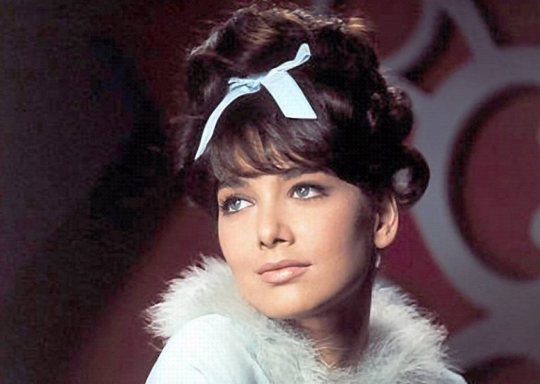 55 Stunningly Beautiful Actresses From The 50s 60s And 70s Page 26 Of 27