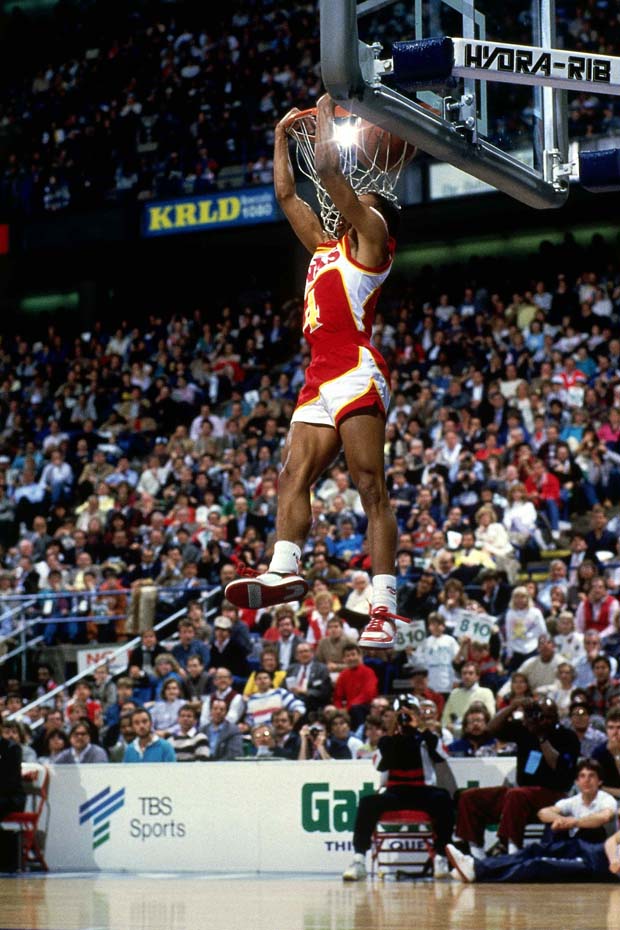 Stateside Sports - Anthony Jermome Spud Webb! The 57 underdog of the  century, taking out the 1986 Slam Dunk contest title against his fellow 68  towering teammate Dominique Wilkins! Wilkins had NEVER