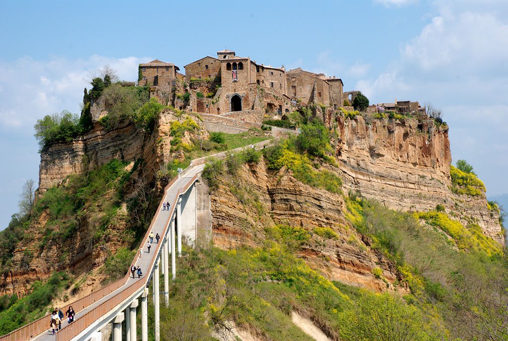 An ancient Etruscan settlement. [PHOTO: wikimedia]
