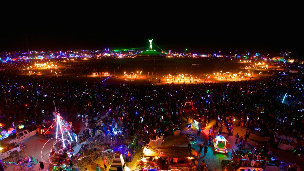 The Burning Man Annual Gathering Is The Ultimate Form Of Artistic Self ...