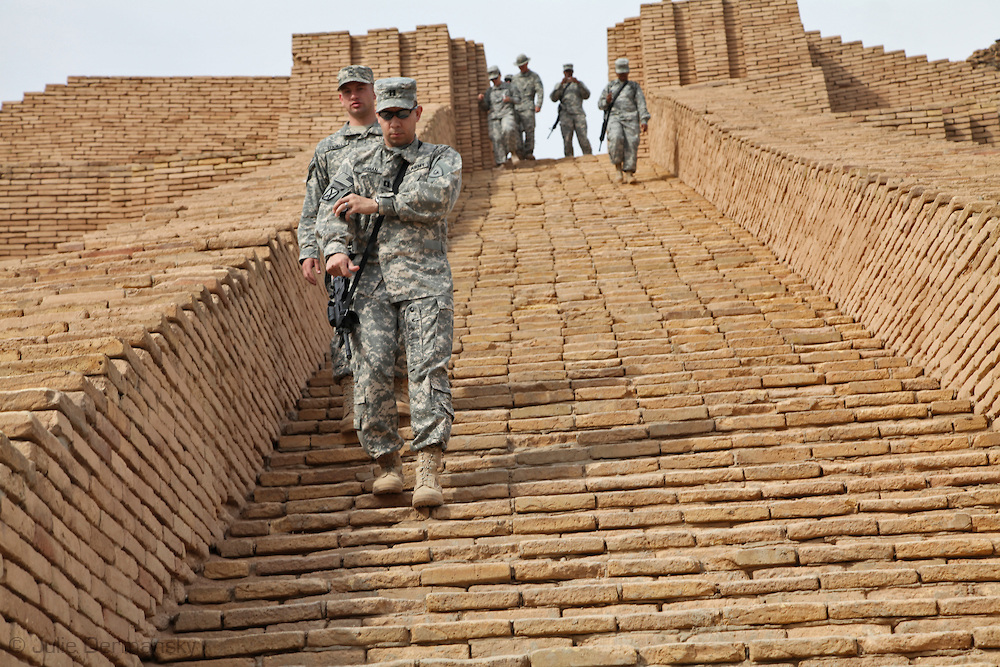 Soldiers on top of the Zigguart in Ur, Iraq. [PHOTO: juliedermansky.photoshelter.com]