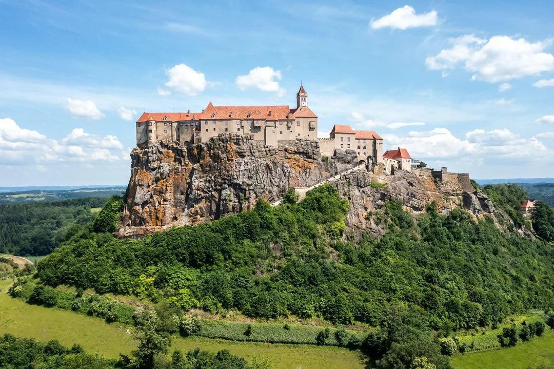 Did Medieval Armies Have Special Forces?