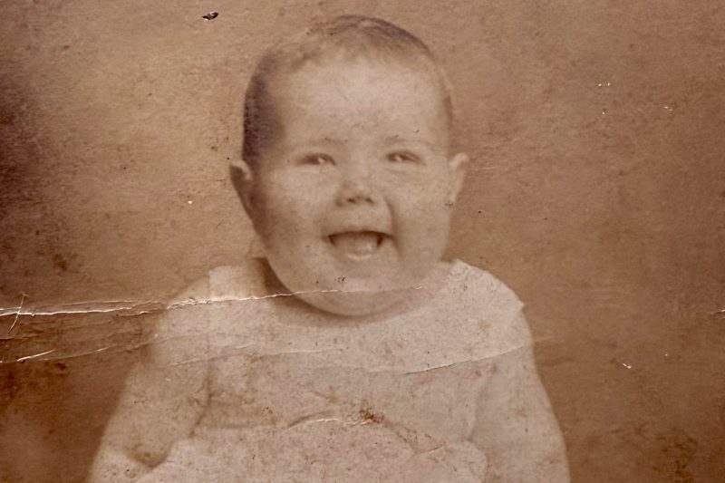 From Dirt Poor to Glam: 1930s Kentucky vs Instagram Beauty