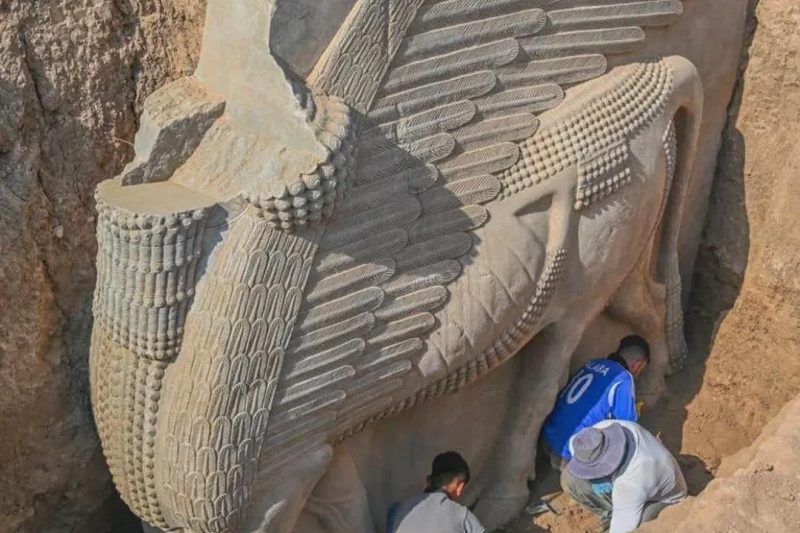The Assyrian Lamassu and the Lost City of Dur‑Sharrukin