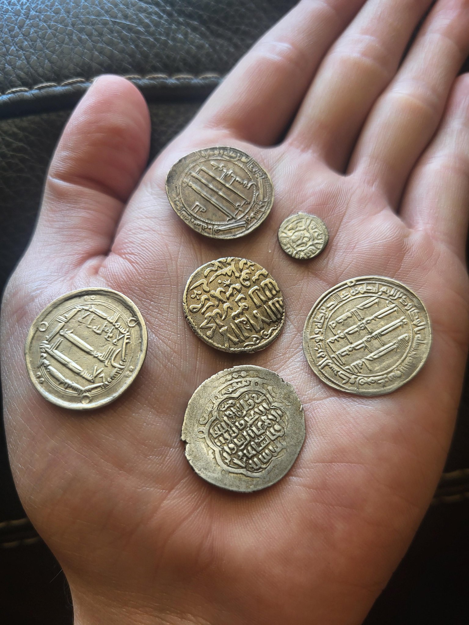 Medieval Islamic Coins: How Money Made an Empire