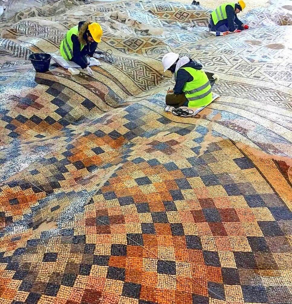 5 Wild Things That Roman Mosaics Can Do