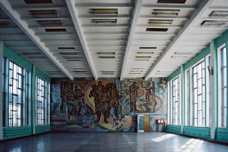 Why Dead Submariners Sit at Their Stations